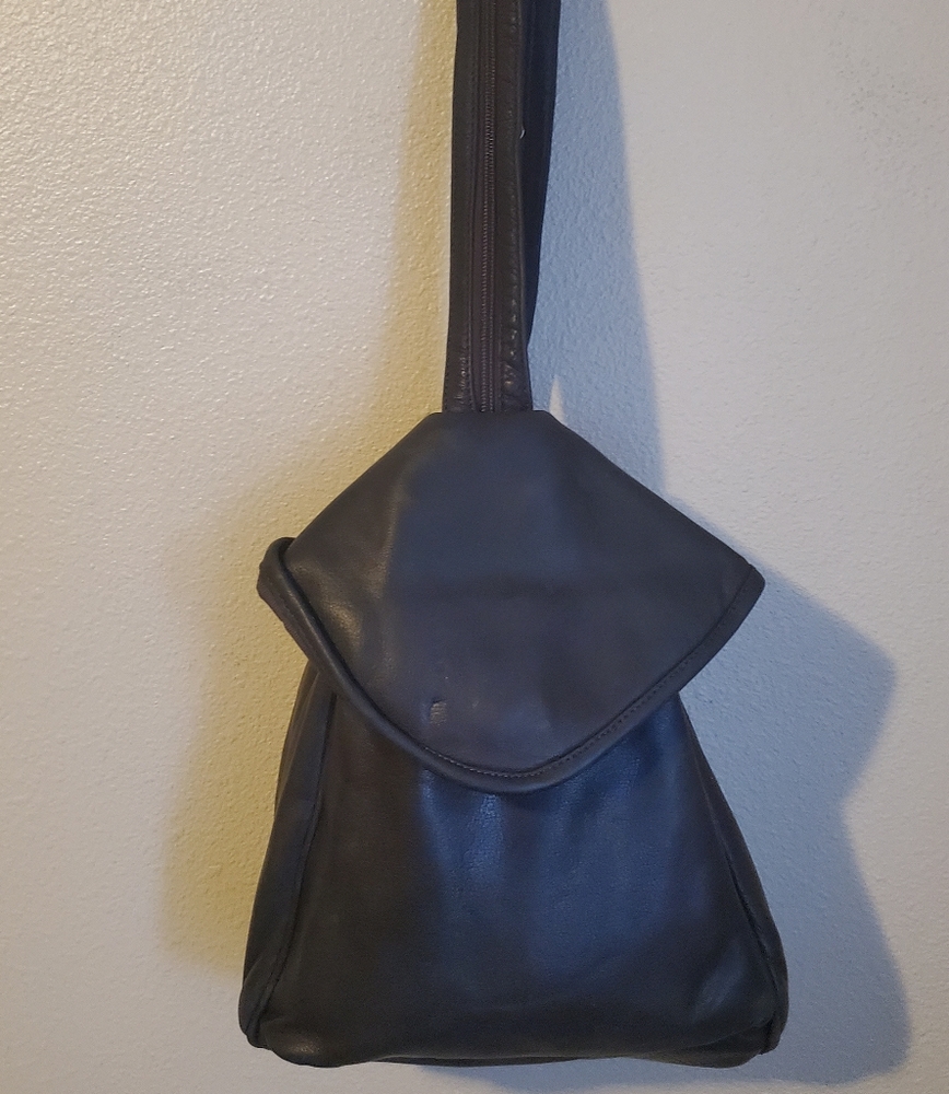 Canyon Outback Leather Backpack/ Shoulder Bag